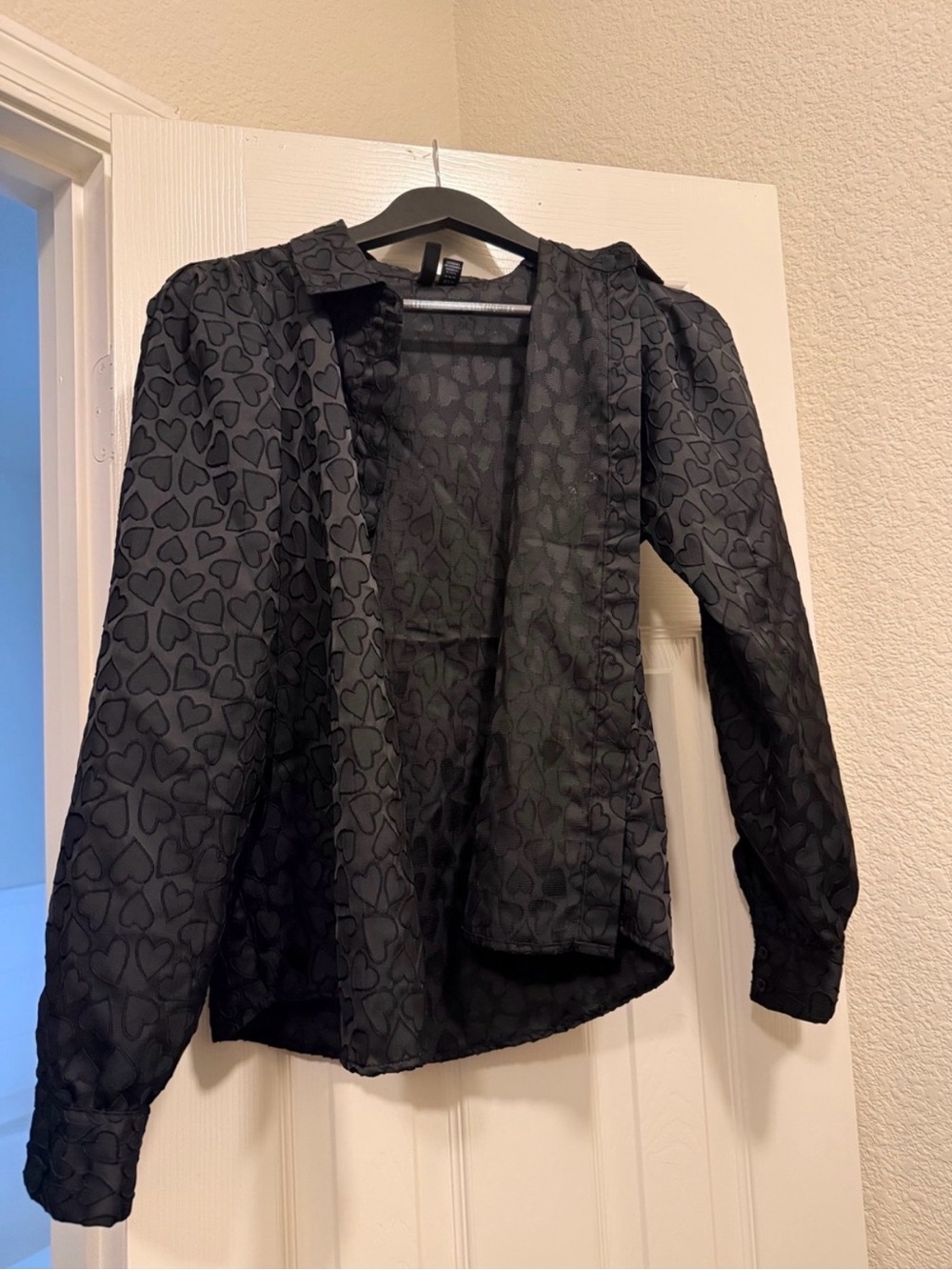 Vero Moda Black Heart-Print Long Sleeve Blouse